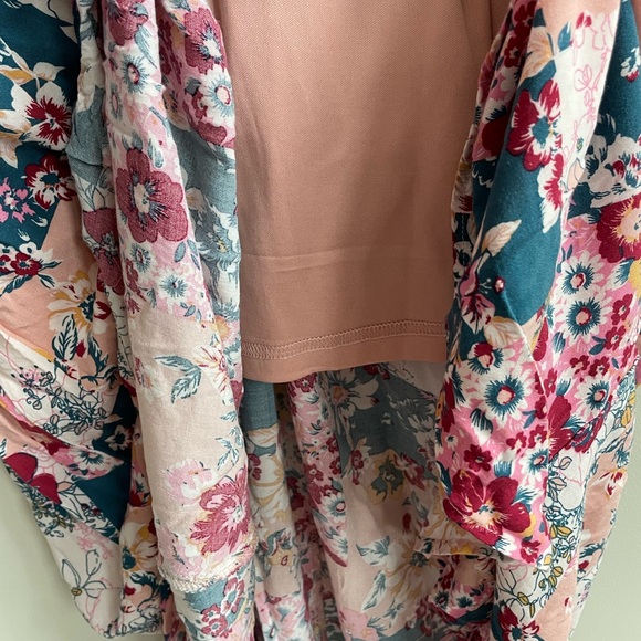 Boutique Savanna Jane Flowy Floral Patchwork Dress - Picture 7 of 10